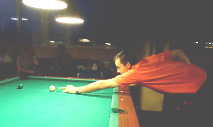 Dresdener Mitarbeiter beim Billiard und Tischtennis